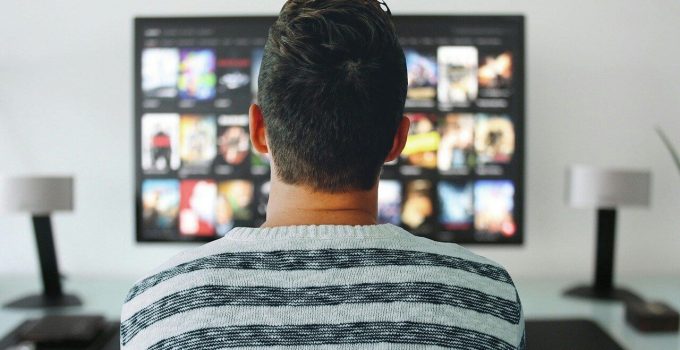 ¿Cómo conectar un DVD a TV?